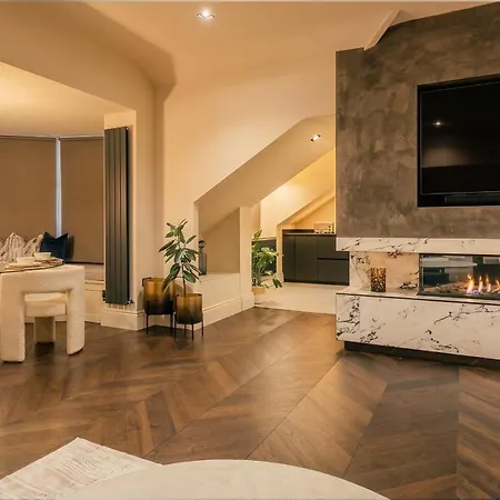 The Luxury Penthouse Apartment
